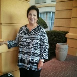 Meet your Posher, Yvonne